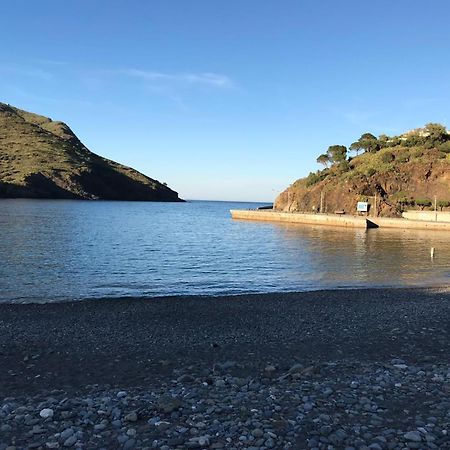Apartaments Portbou Costa Brava 外观 照片